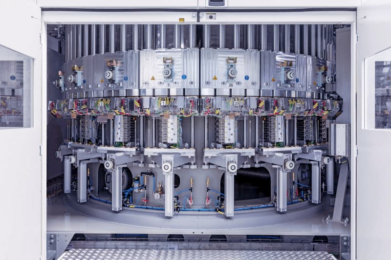 KHS presents the new-generation InnoPET Plasmax