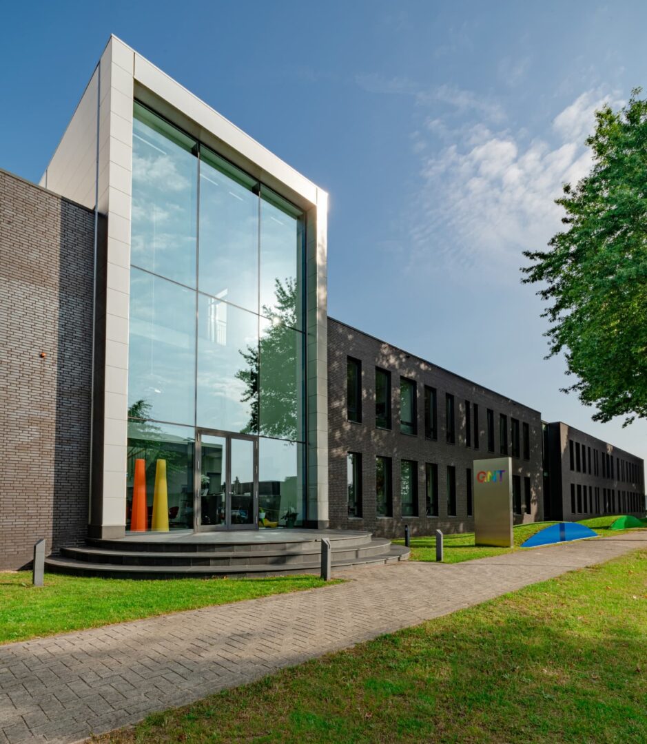 Presenting sustainable colours with fermentation technology