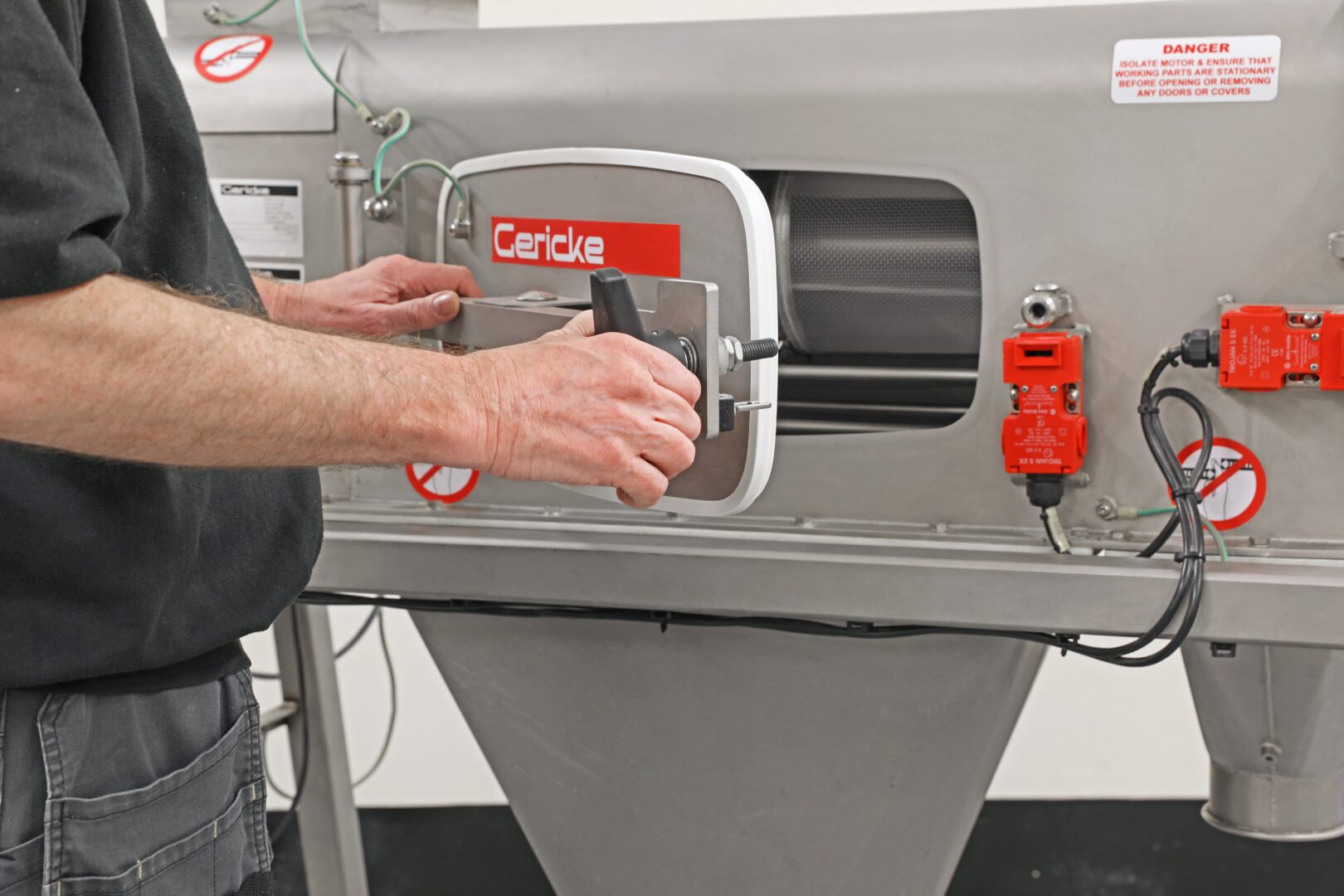 Industrial sifters ensure product safety